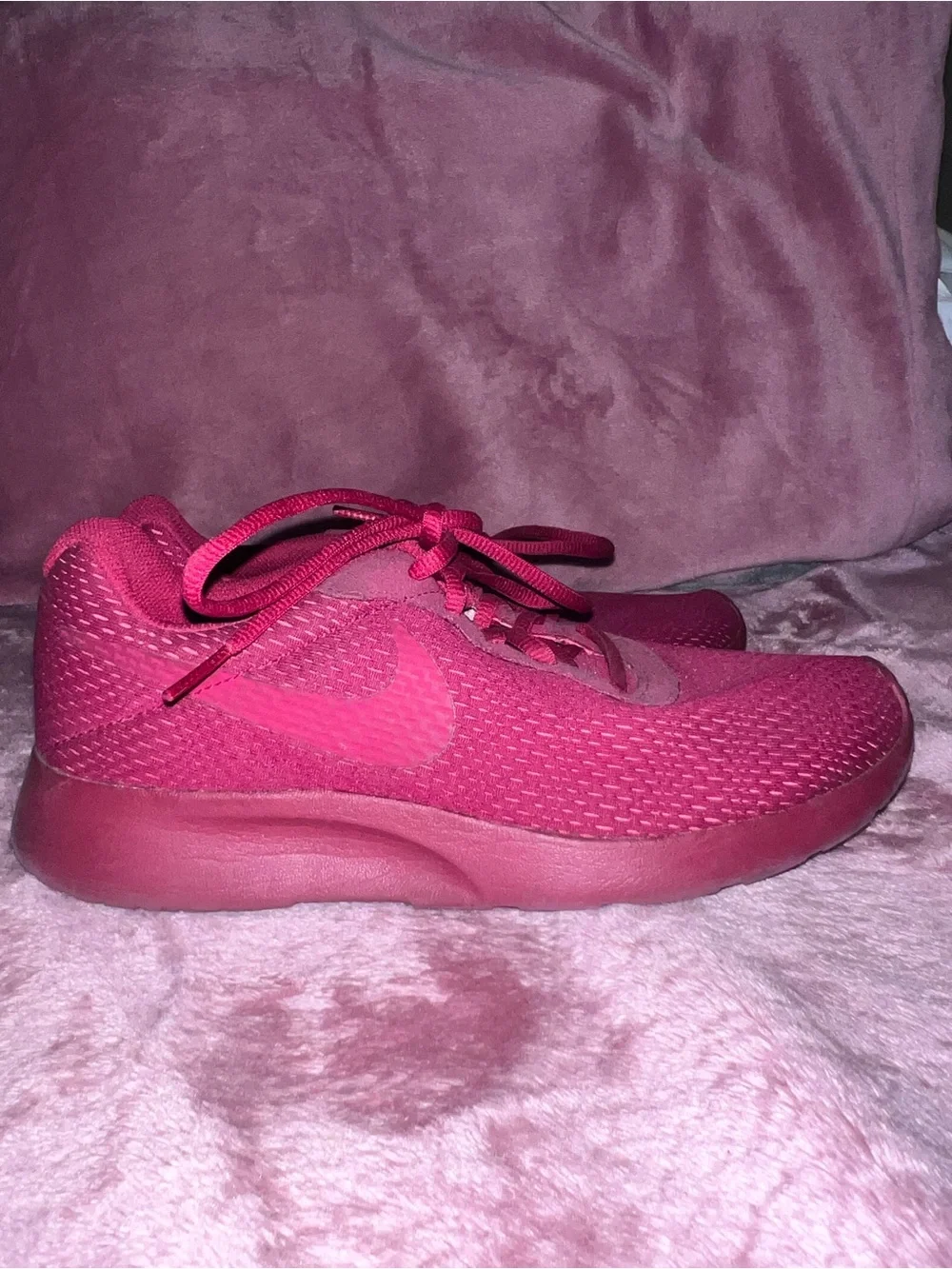 Nike Women’s Athletic Sneakers in Magenta